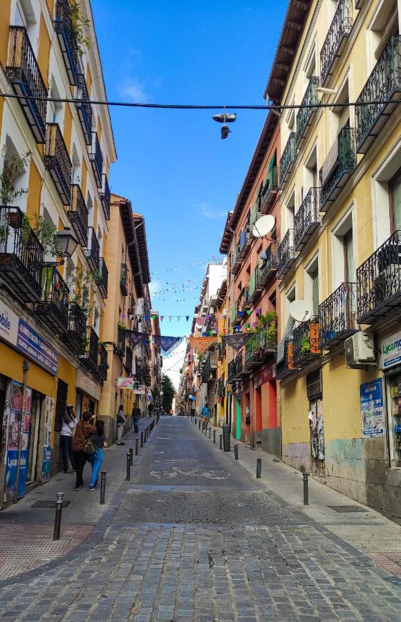 All You Need In The Historic Center Madrid Eksteriør bilde