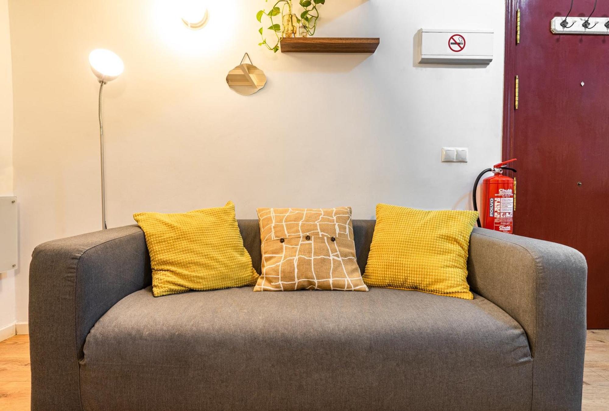 All You Need In The Historic Center Madrid Eksteriør bilde